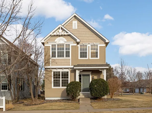 10007 Indigo Dr, Eden Prairie, MN 55347