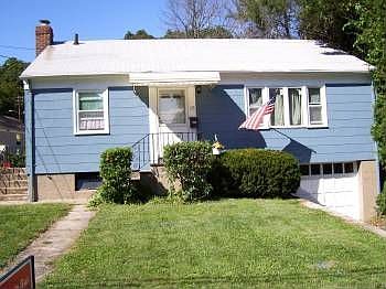 1st image of 15 Clarence Ave