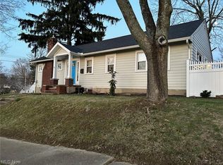 1848 Sackett Ave, Cuyahoga Falls, OH 44223