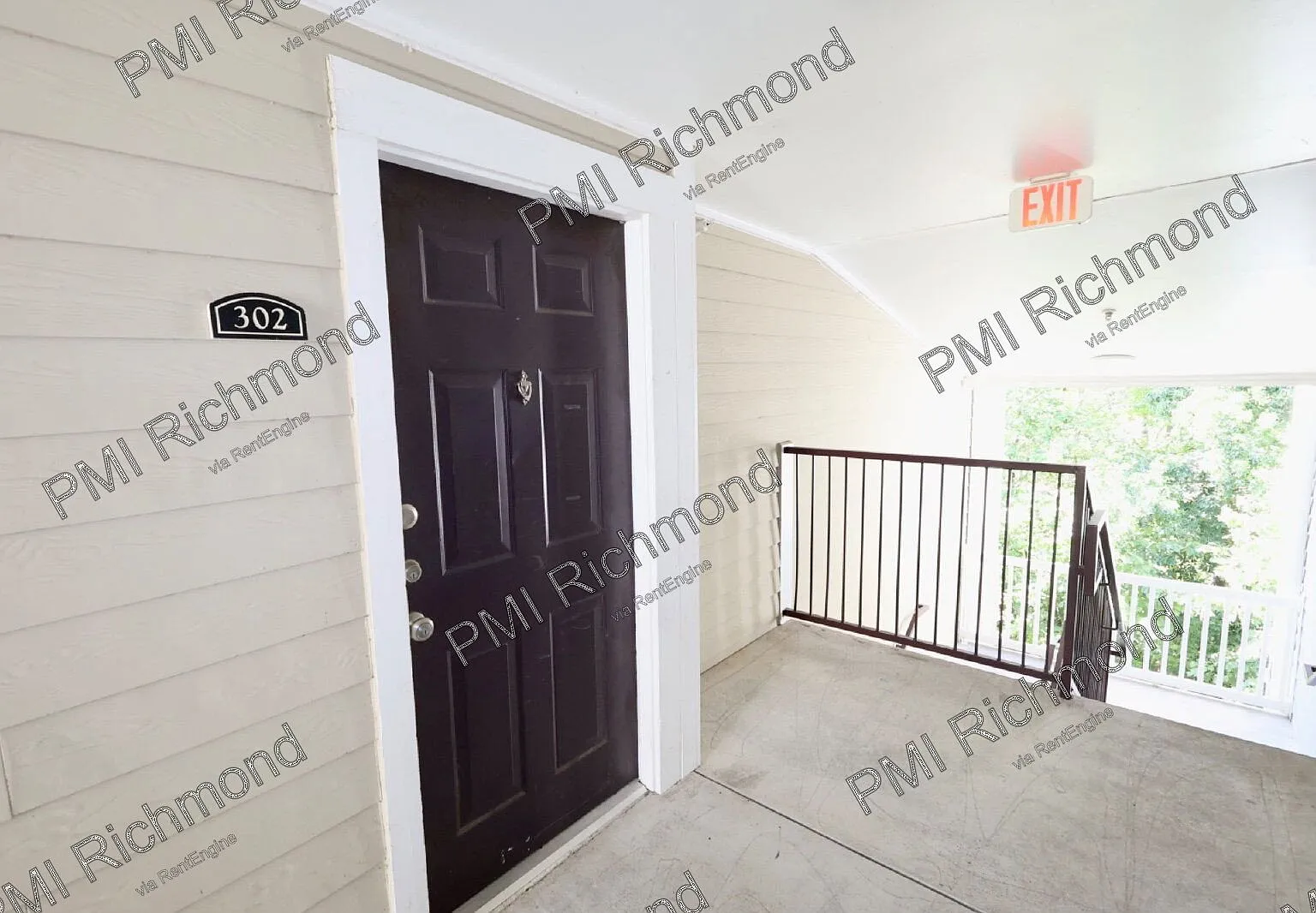 2 bed, 2.0 bath, 1431 sqft, $1,975 — Photo 2