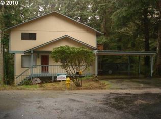 2430 NE Indian Shores Dr, Lincoln City, OR 97367