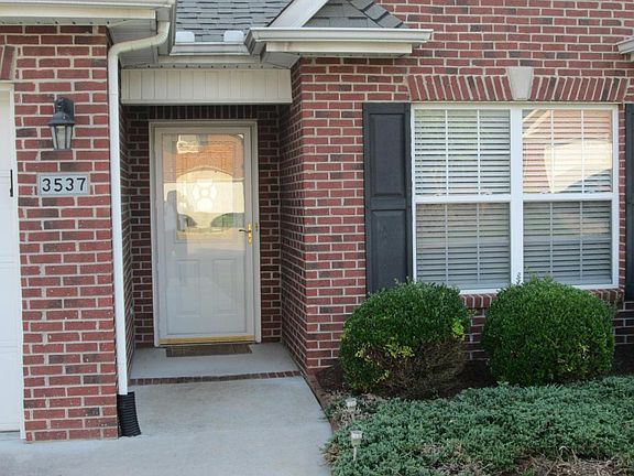 3rd image of 3537 Oak Villa Way