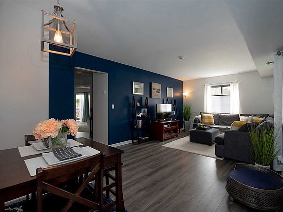 2nd image of 265 Lake Pointe Cir