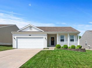 631 Hunt Run Dr, Wentzville, MO 63385