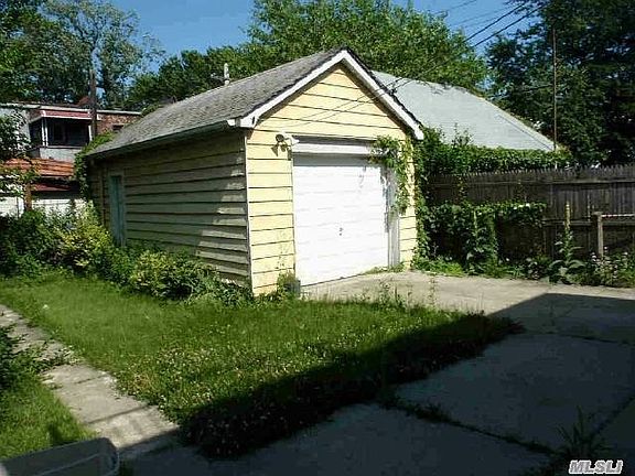 2nd image of 11469 196th St