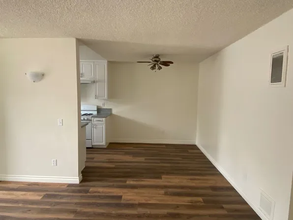 2665, 2665 Honolulu Ave #17, Montrose, CA 91020