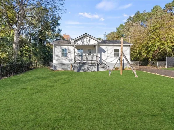 5476 Old Rockbridge Rd, Stone Mountain, GA 30083
