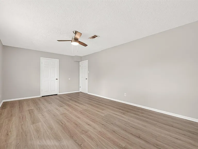 4230 Annawood Cir — Photo 19