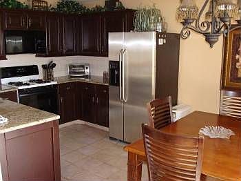 5th image of 320 Brent Blvd