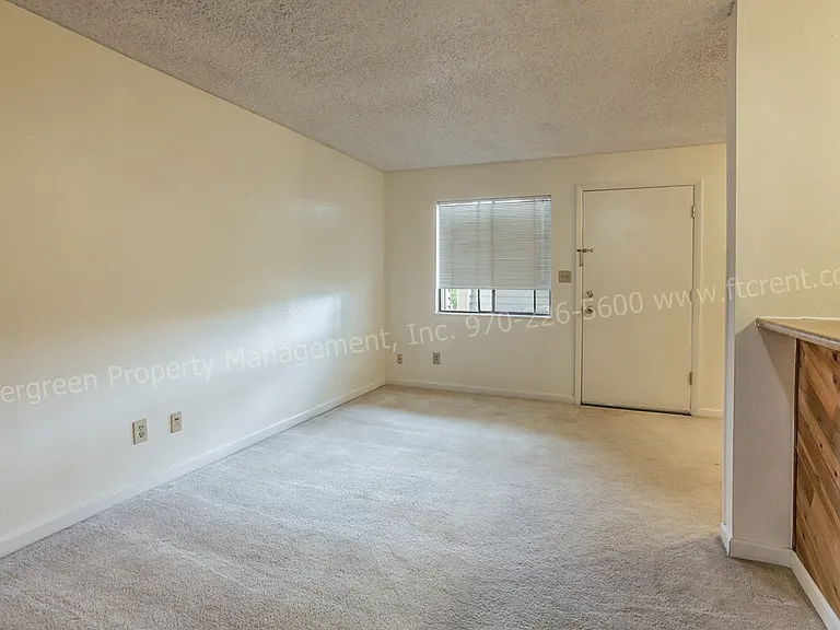 1705 Heatheridge Rd #G305 — Photo 8