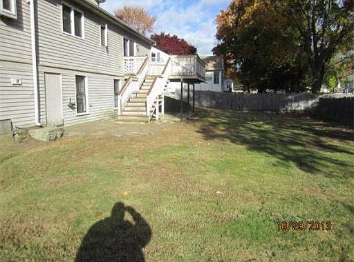 3rd image of 185 Essex St