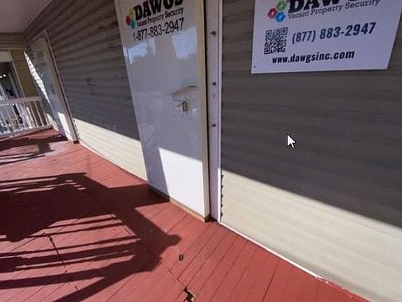 3rd image of 1708-1710 France Ave