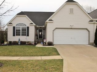 947 Devonwood Dr, Wadsworth, OH 44281
