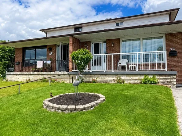 29 Dellbrook Cres, Toronto, ON M9L 1E3