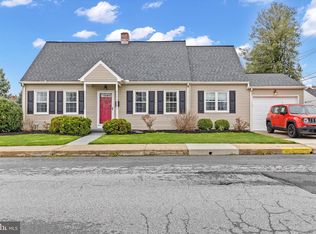 201 Columbia St, Middletown, PA 17057