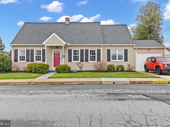 201 Columbia St, Middletown, PA 17057