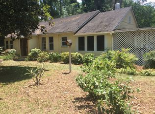 606 W Railroad St, Claxton, GA 30417