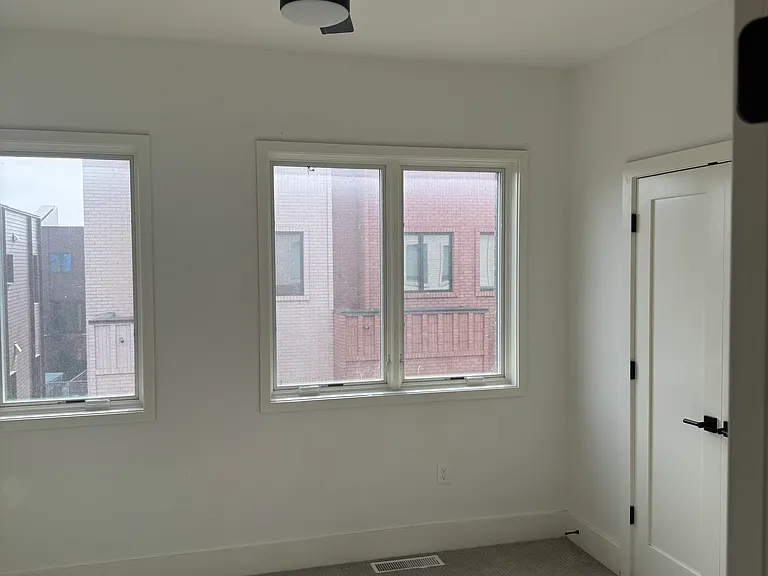 1705 Spoke St #B — Photo 8