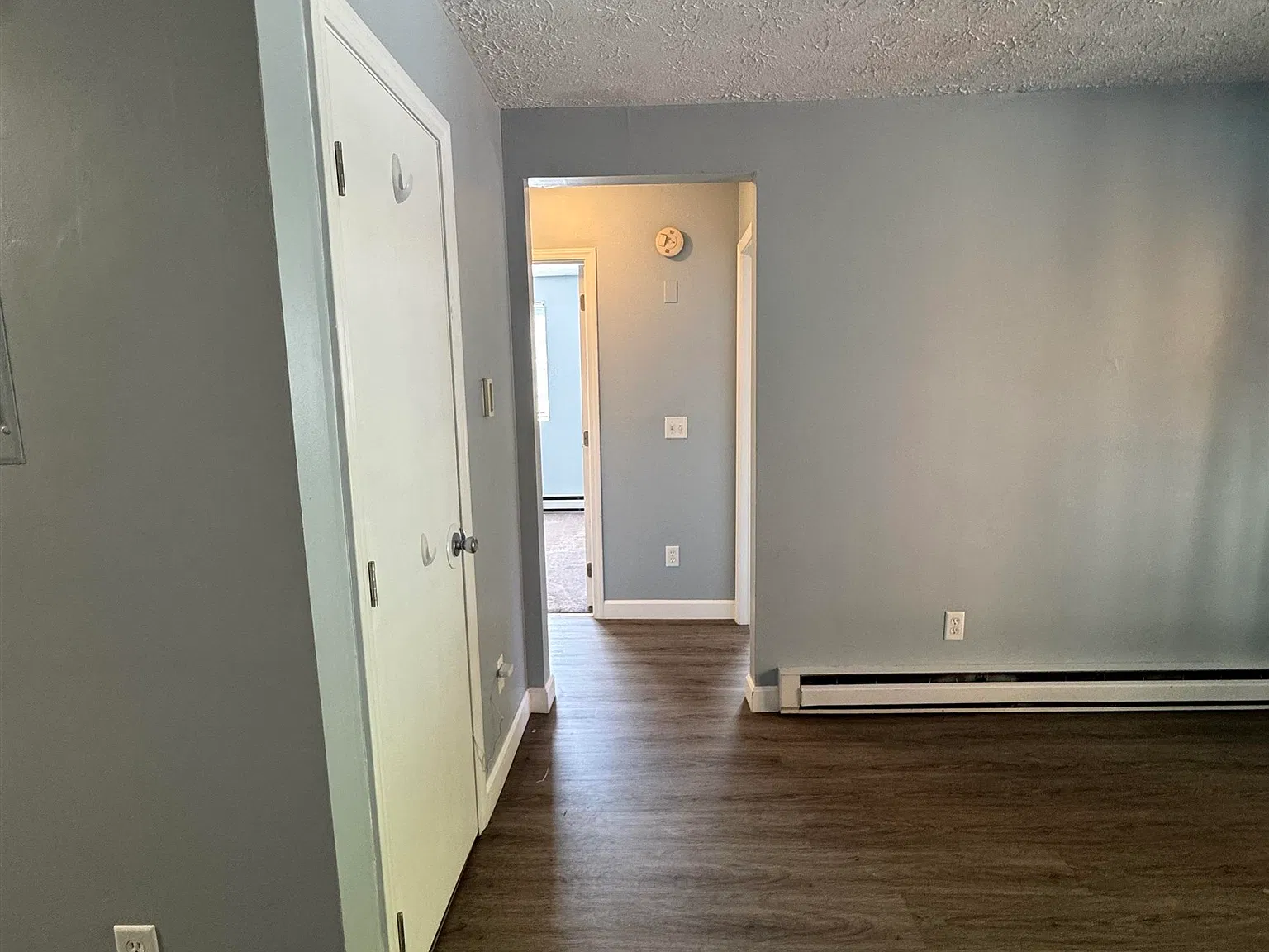 2 bed, 1.0 bath, 627 sqft, $1,650 — Photo 3