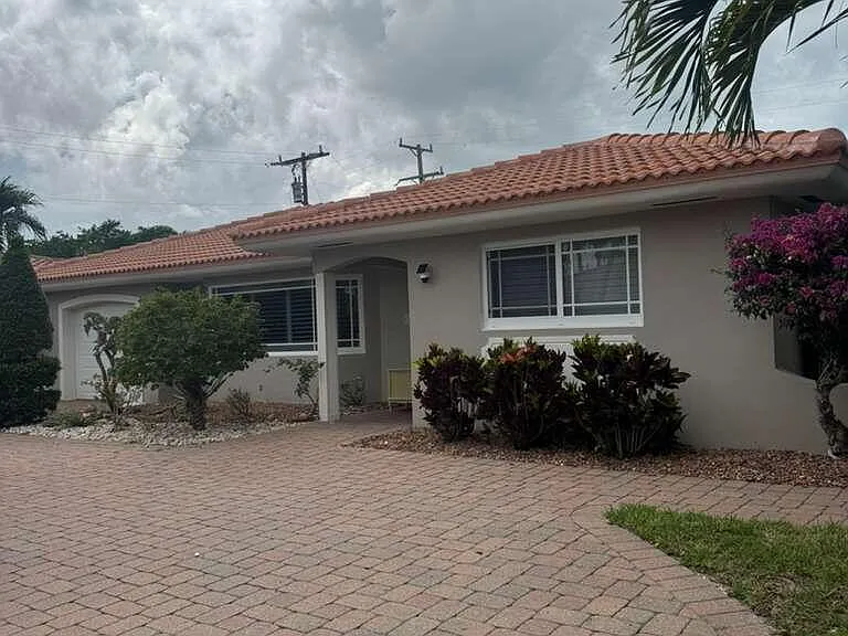 1140 Morse Blvd — Photo 31