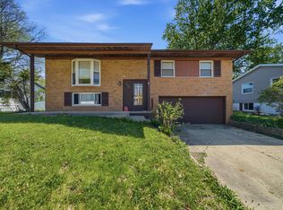230 Devron Cir, East Peoria, IL 61611