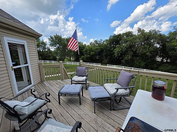 5th image of 506 Spring View Cir