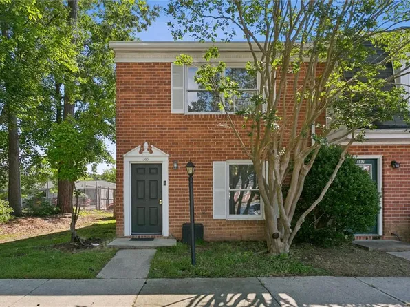 385 Susan Constant Dr, Newport News, VA 23608