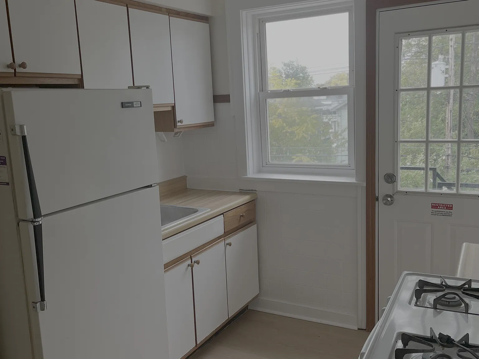 2 bed, 700 sqft, $1,150 — Photo 1
