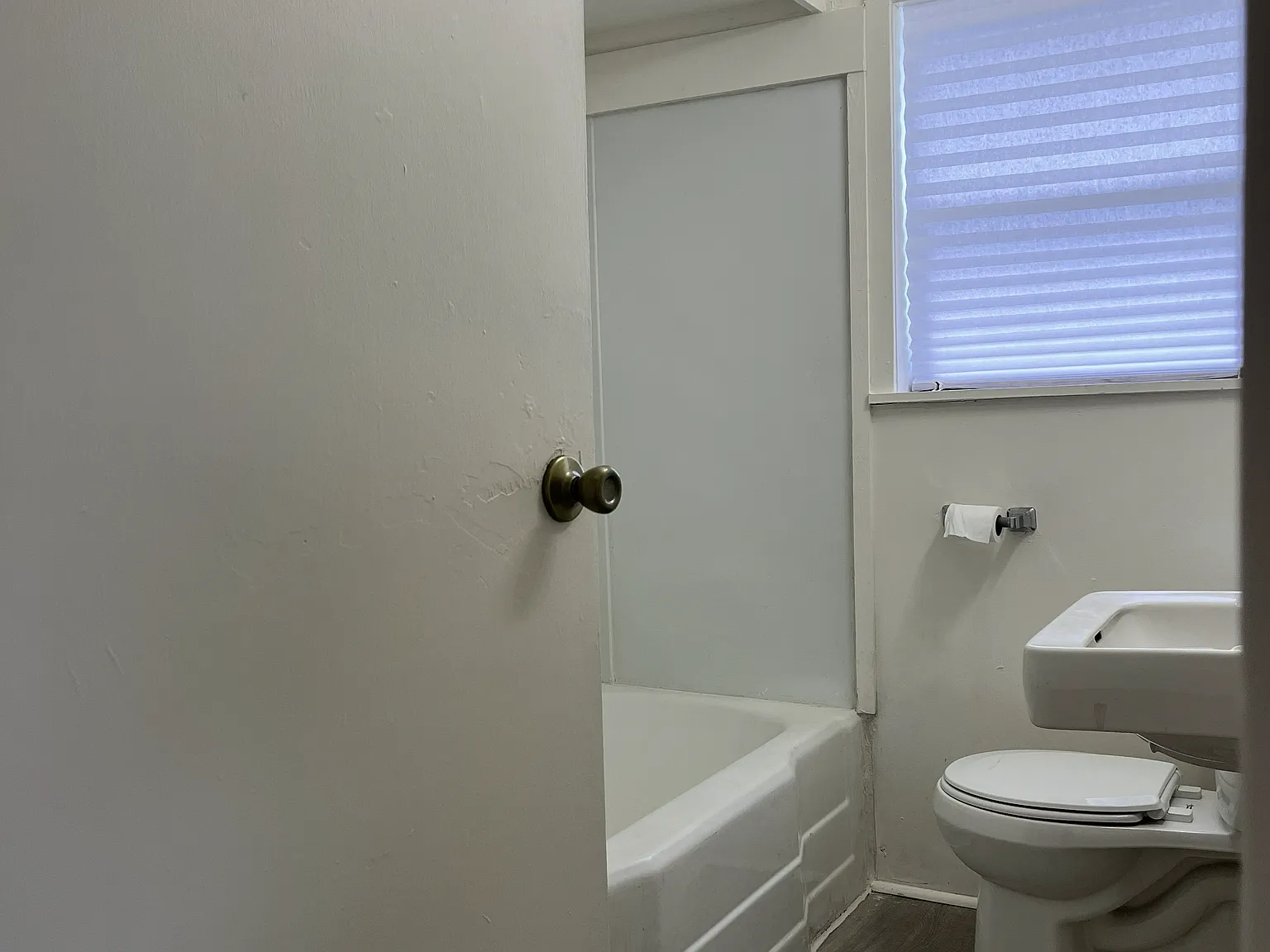 2 bed, 720 sqft, $1,100 — Photo 4