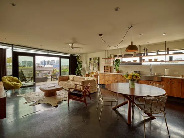 1424 11th Ave #Penthouse B, Seattle, WA 98122