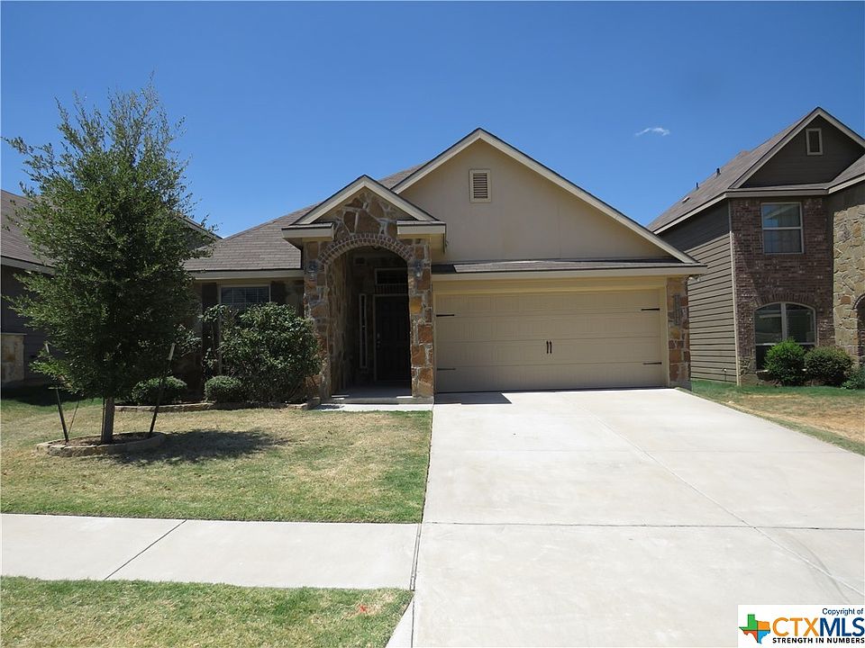 1st image of 3315 Greyfriar Dr