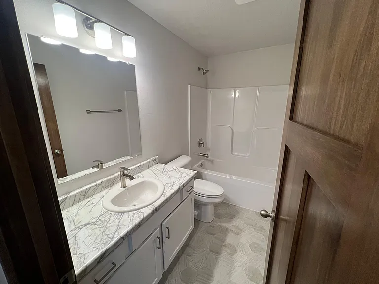 1926 S Shafer Ave #6112 — Photo 9