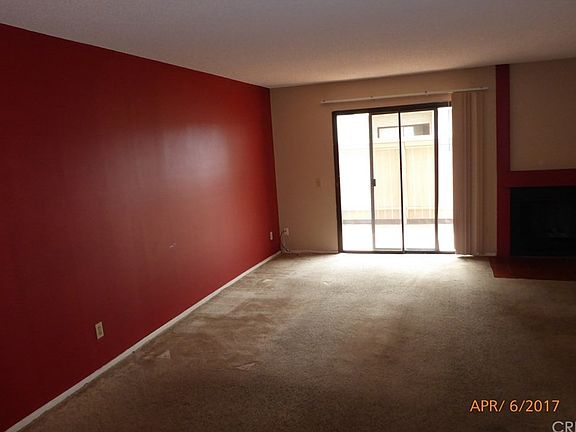 4th image of 8221 Langdon Ave Unit 105