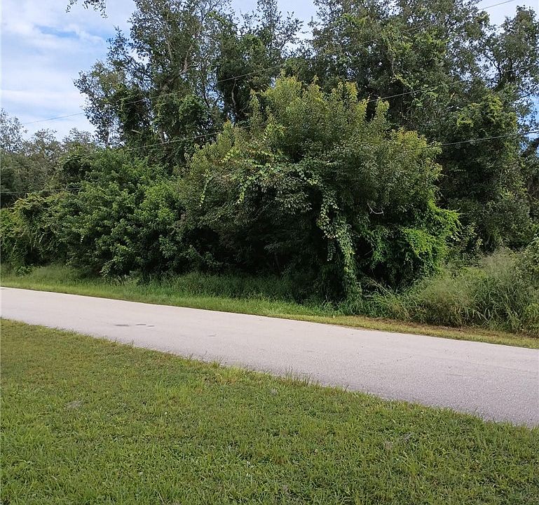 1st image of 5224 Shad Dr