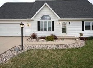 2858 Elo Rd, Oshkosh, WI 54904