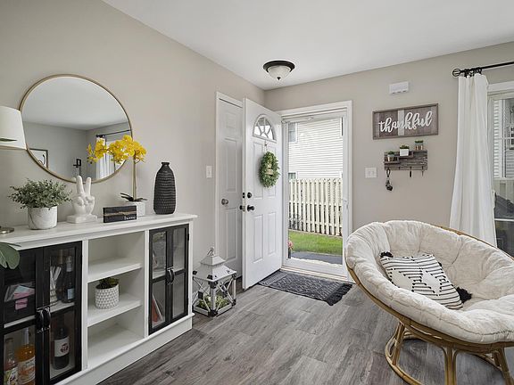 2nd image of 2317 Aster Dr #2317
