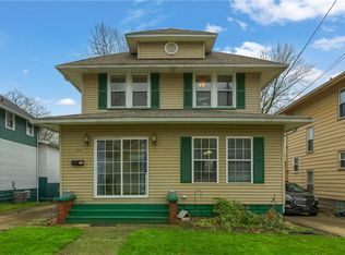 136 E Hillcrest Ave, New Castle, PA 16105