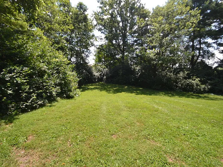 35 Wesleyan Court — Photo 9