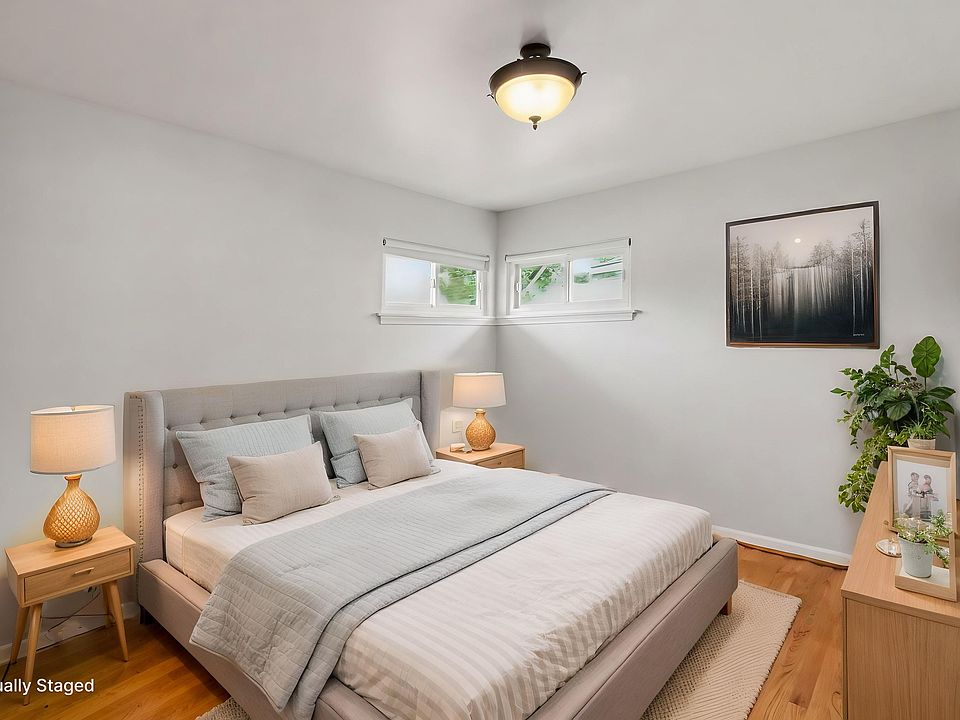 8118 August Ave, photo 17