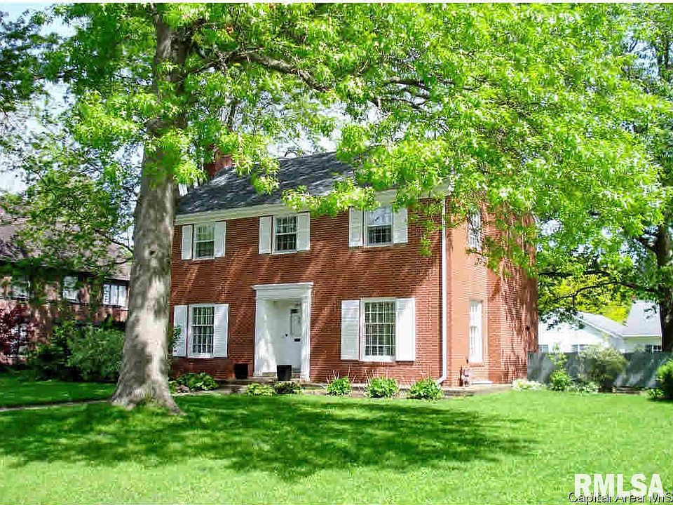 1st image of 297 Park Lane Dr