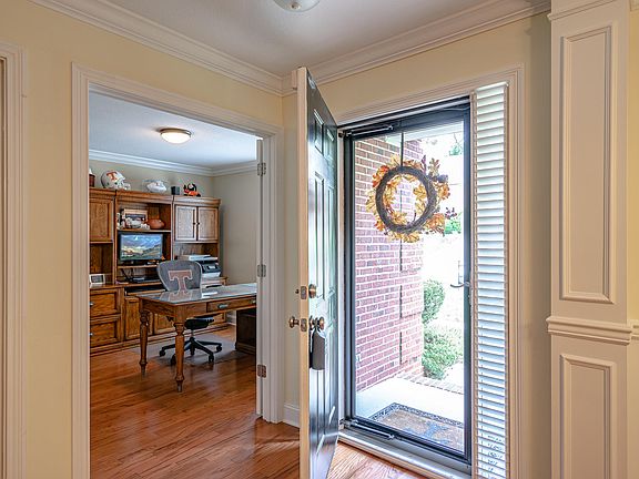 4th image of 12600 Hickoryborough Ln