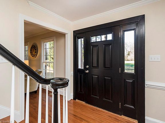 2nd image of 5303 Radbrook Dr