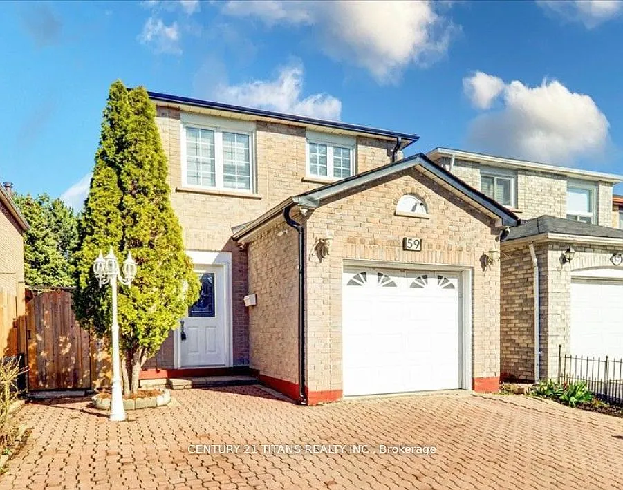 59 William Honey Cres #LOWER