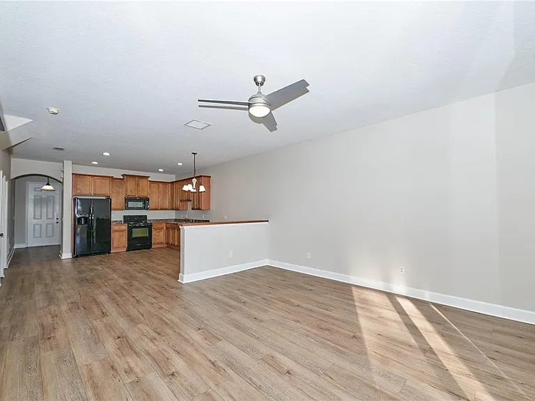 23903 Sardinia Dr — Photo 15