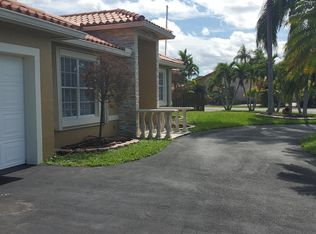 310 SW 134th Ave, Miami, FL 33184