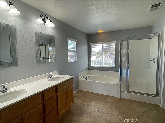3rd image of 31556 Umbria Ln #31556