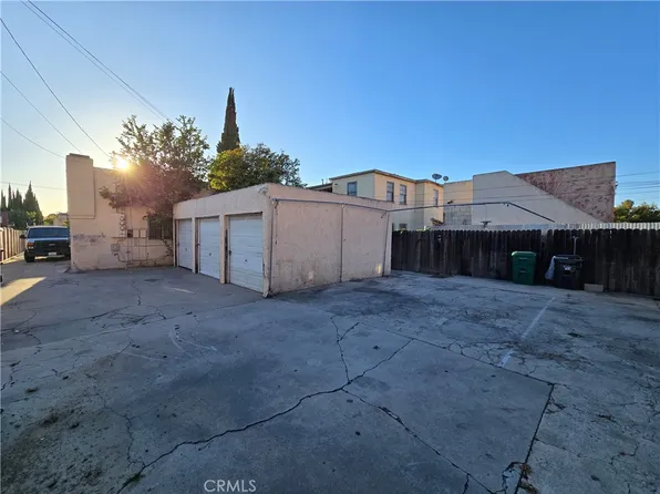 1914 Locust Ave, Long Beach, CA 90806