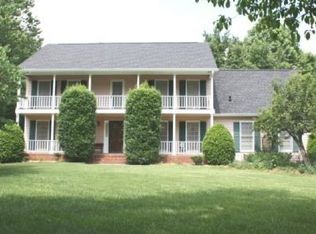 390 Brandon Mill Cir, Fayetteville, GA 30214