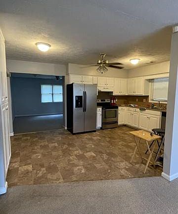Kitchen leading to family room
