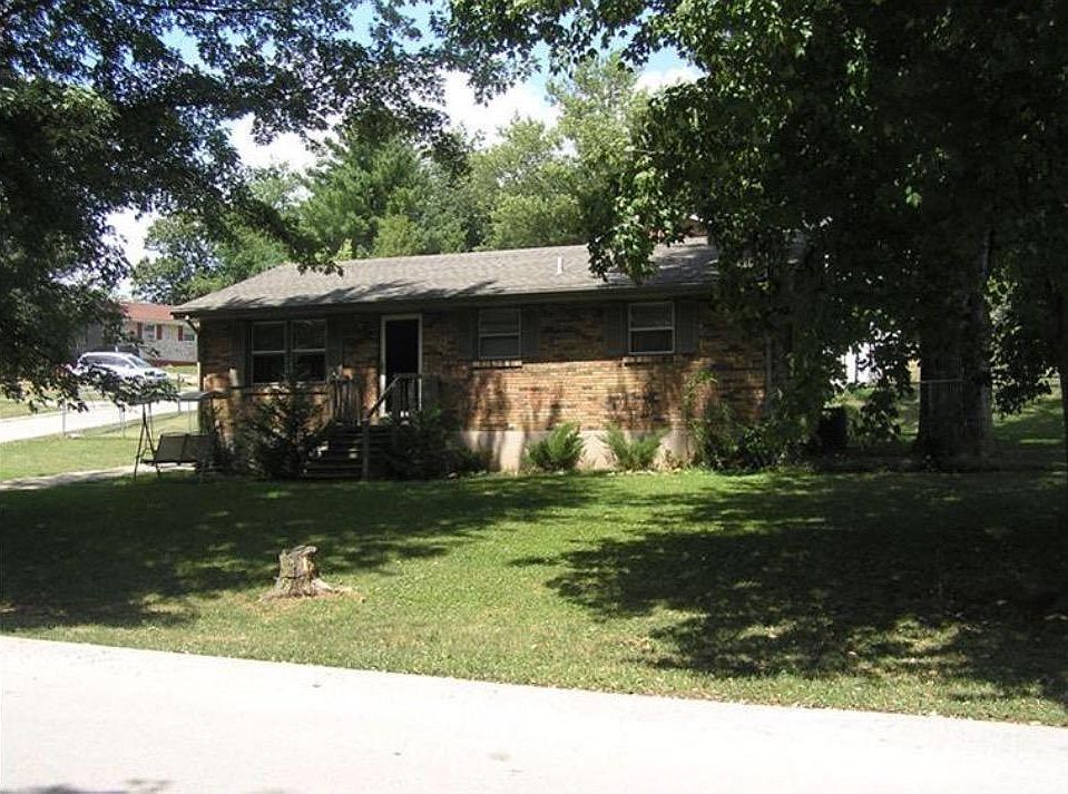 1st image of 373 Ashgrove Dr